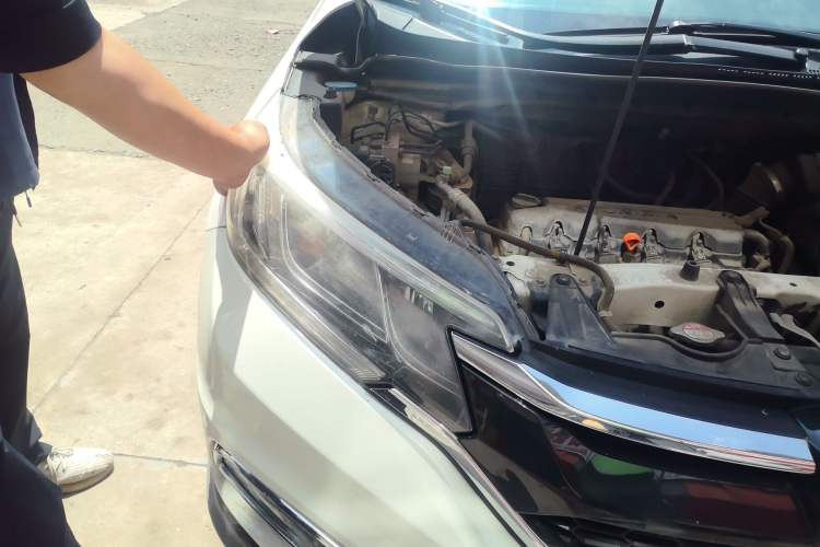 Used Honda CR-V 2015 2.0L two-wheel drive Fashion Edition Right Front Headlight