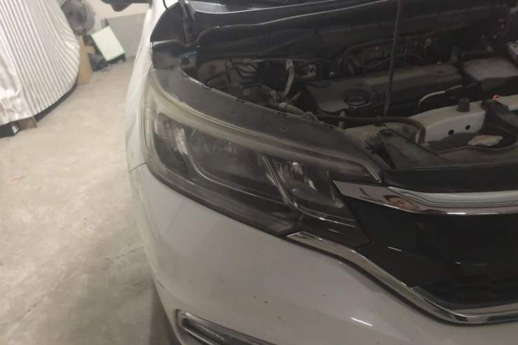 Used Honda CR-V 2015 2.4L two-wheel drive luxury version Right Front Headlight