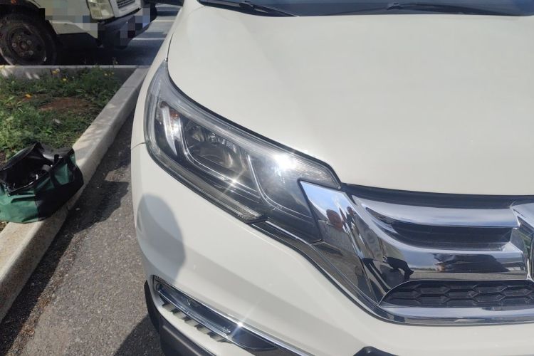 Used Honda CR-V 2015 2.0L two-wheel drive Fashion Edition Right Front Headlight