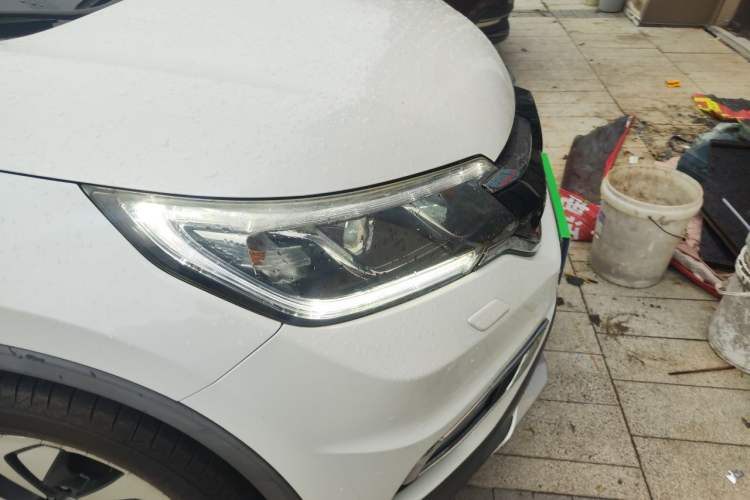 Used Honda CR-V 2015 2.4L Four-Wheel Drive Prestige Edition Right Front Headlight