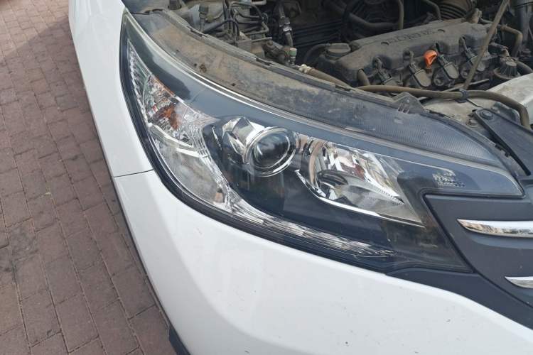 Used Honda CR-V 2015 2.0L 2WD Classic Edition Right Front Headlight