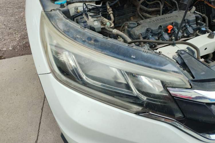Used Honda CR-V 2015 2.0L two-wheel drive Fashion Edition Right Front Headlight