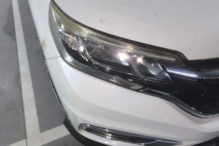 Used Honda CR-V 2015 2.0L Four-Wheel Drive Fashion Edition Right Front Headlight