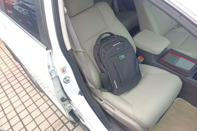 Used Honda CR-V 2015 2.0L 2WD Classic Edition Right Front Seat