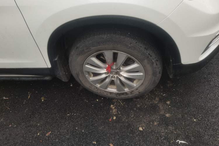 Used Honda CR-V 2015 2.0L Four-Wheel Drive Fashion Edition Right Front Wheel Hub
