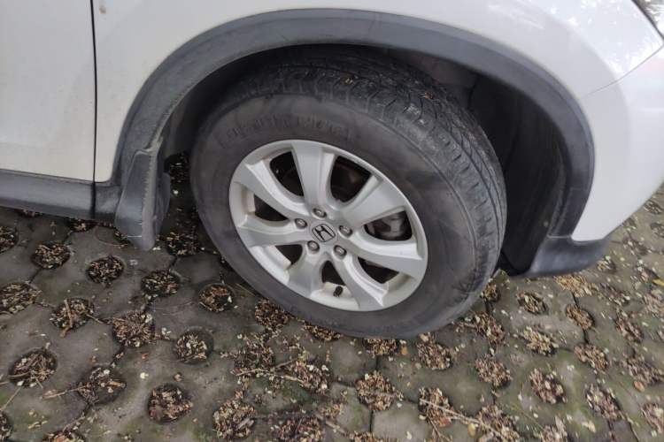 Used Honda CR-V 2015 2.0L 2WD Classic Edition Right Front Wheel Hub