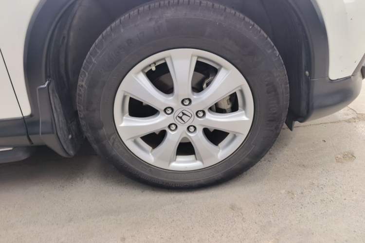 Used Honda CR-V 2015 2.0L 2WD Classic Edition Right Front Wheel Hub