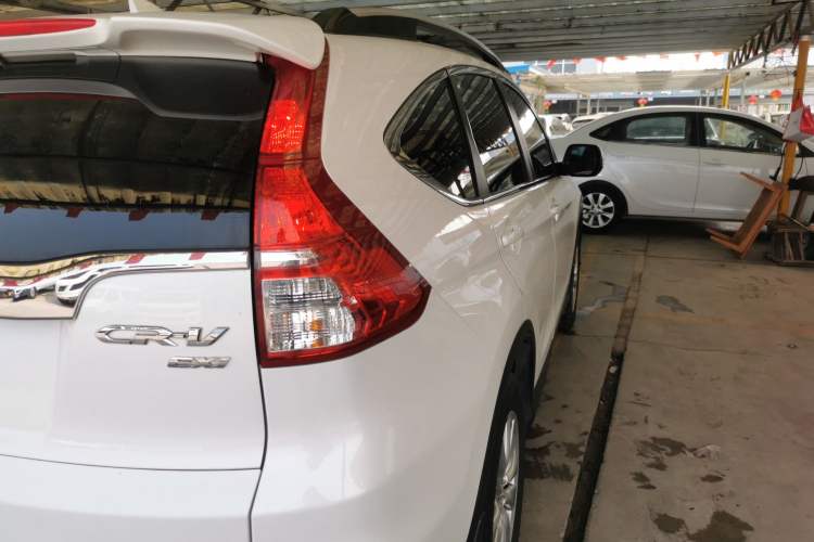Used Honda CR-V 2015 2.0L two-wheel drive Fashion Edition Right Rear Taillight