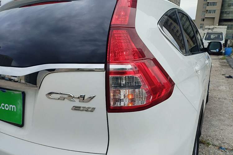 Used Honda CR-V 2015 2.0L two-wheel drive Fashion Edition Right Rear Taillight
