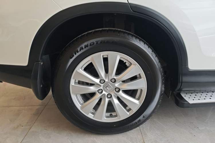 Used Honda CR-V 2015 2.0L two-wheel drive Fashion Edition Right Rear Wheel Hub