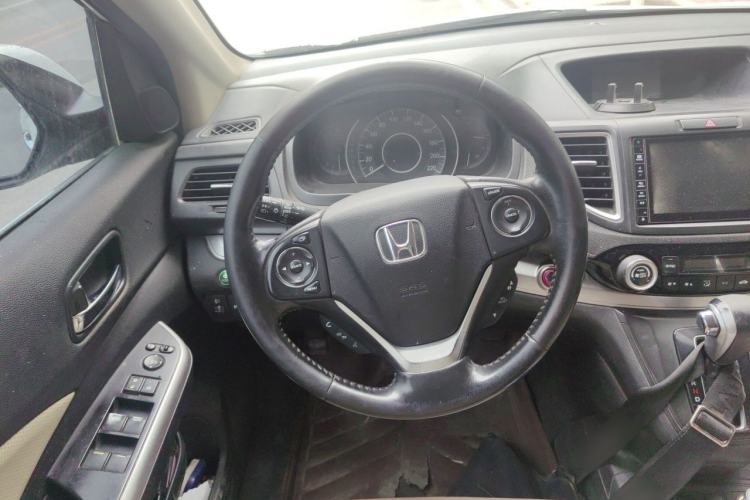 Used Honda CR-V 2015 2.4L four-wheel drive luxury version Steering Wheel