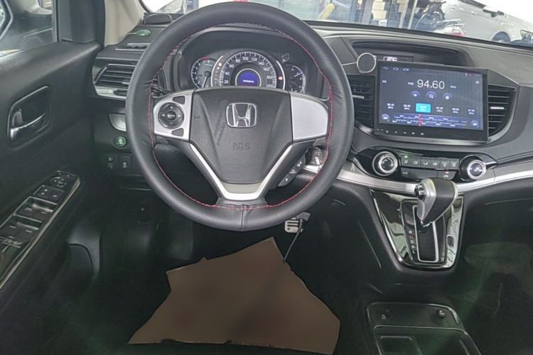 Used Honda CR-V 2015 2.0L two-wheel drive Fashion Edition Steering Wheel