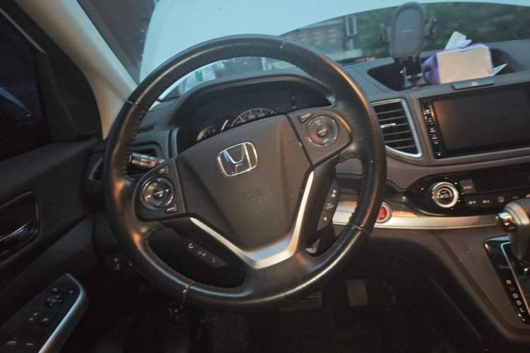 Used Honda CR-V 2015 2.4L two-wheel drive luxury version Steering Wheel