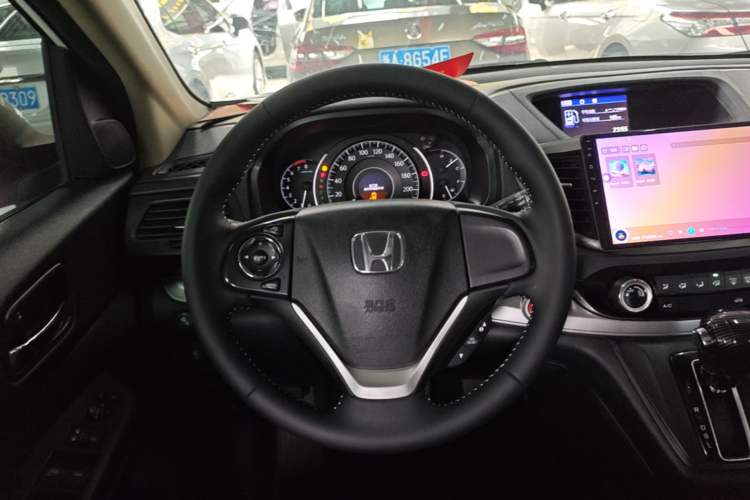 Used Honda CR-V 2015 2.0L two-wheel drive Fashion Edition Steering Wheel