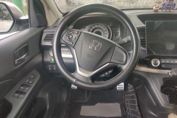 Used Honda CR-V 2015 2.0L two-wheel drive Fashion Edition Steering Wheel