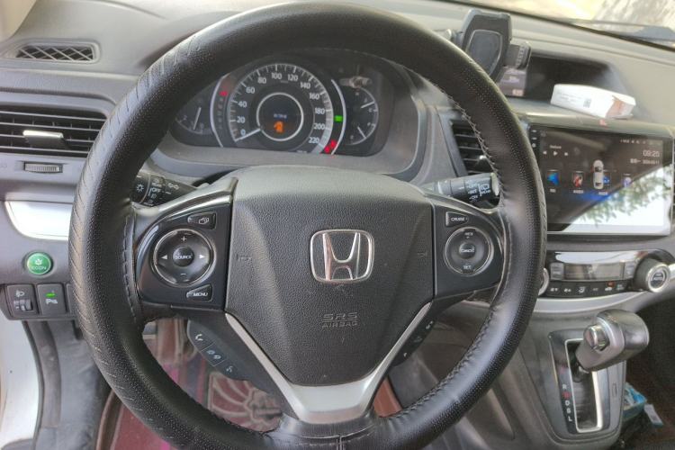 Used Honda CR-V 2015 2.4L four-wheel drive luxury version Steering Wheel