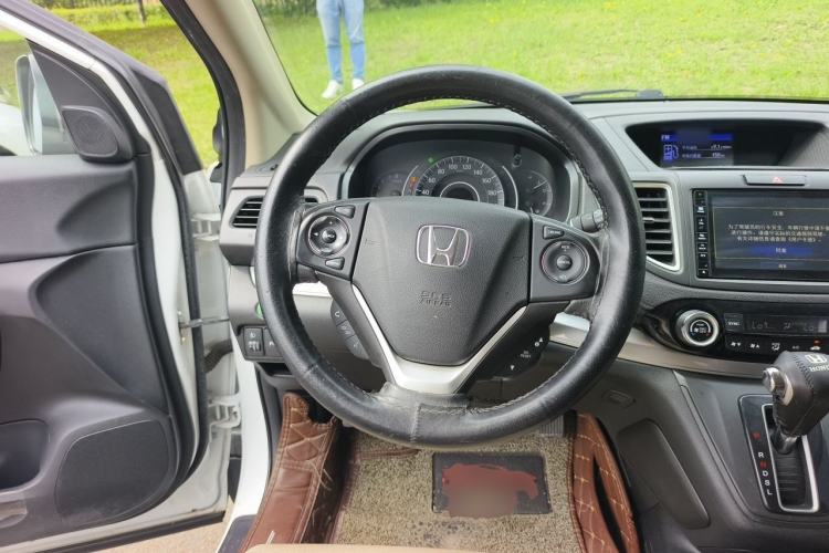 Used Honda CR-V 2015 2.4L four-wheel drive luxury version Steering Wheel