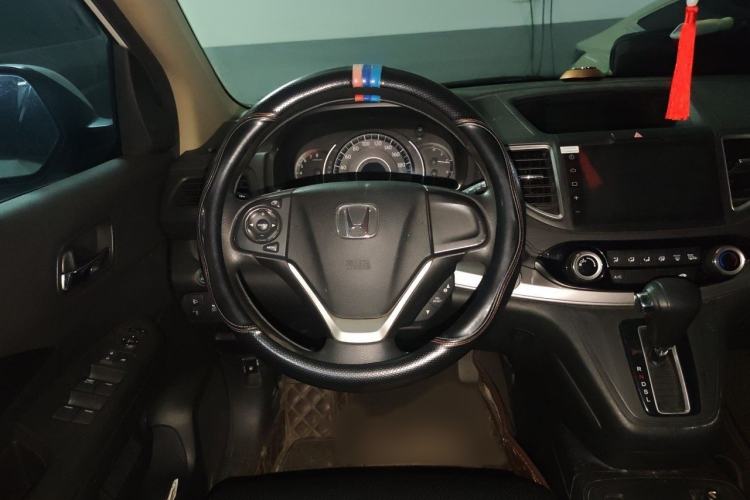 Used Honda CR-V 2015 2.0L two-wheel drive Fashion Edition Steering Wheel