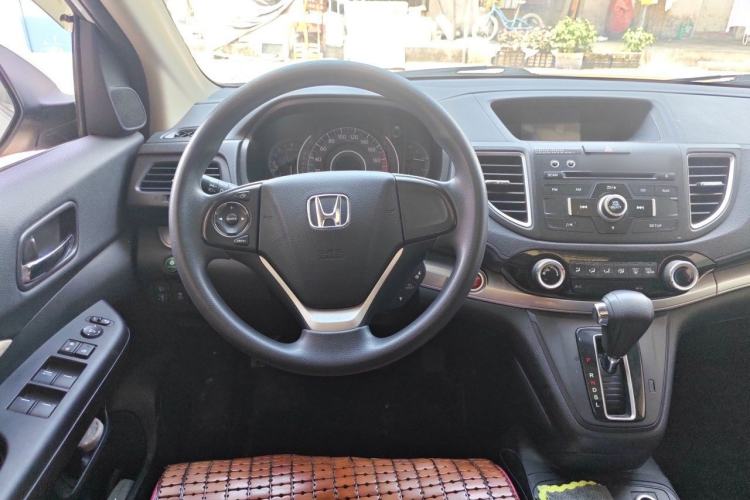 Used Honda CR-V 2015 2.0L two-wheel drive Fashion Edition Steering Wheel