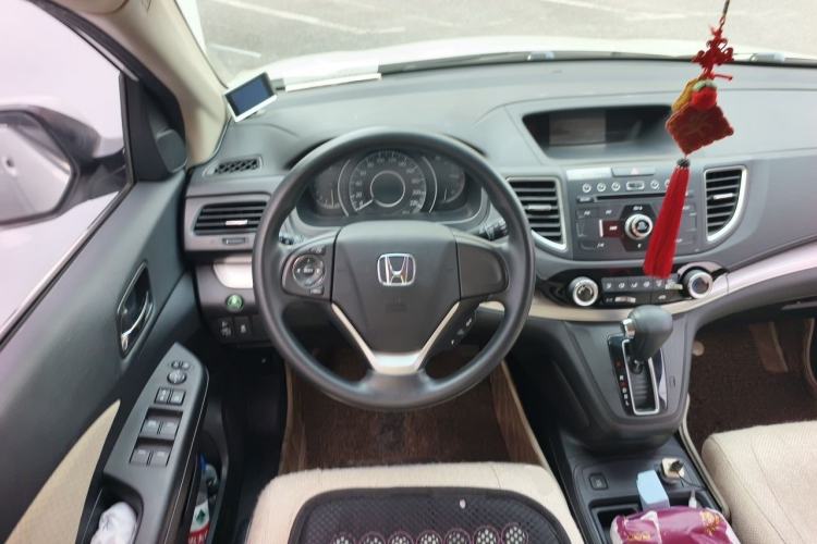 Used Honda CR-V 2015 2.0L two-wheel drive Fashion Edition Steering Wheel