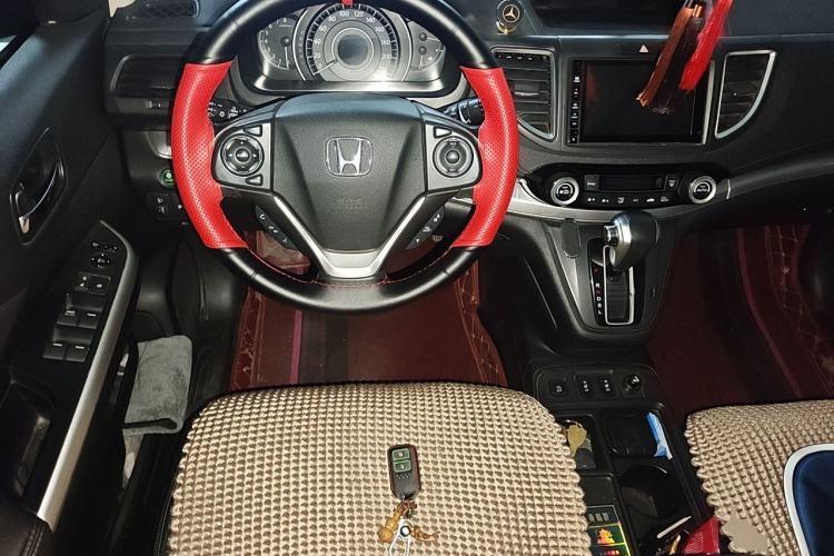 Used Honda CR-V 2015 2.4L four-wheel drive luxury version Steering Wheel