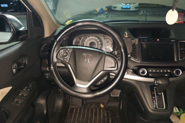 Used Honda CR-V 2015 2.0L two-wheel drive Fashion Edition Steering Wheel