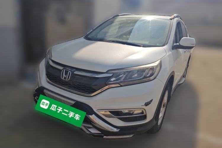 Used Honda CR-V 2015 2.4L two-wheel drive luxury version Guazi used car, China used car export, Used car for sale, Used  cars, Cheapest cars for sale