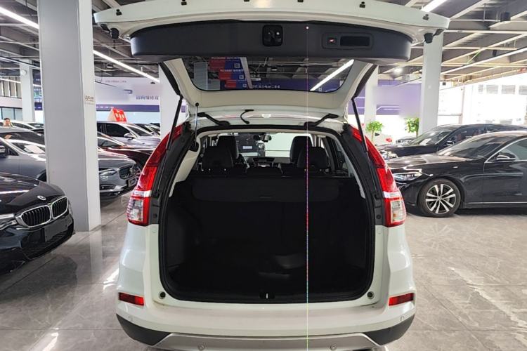 Used Honda CR-V 2015 2.4L Four-Wheel Drive Prestige Edition Trunk