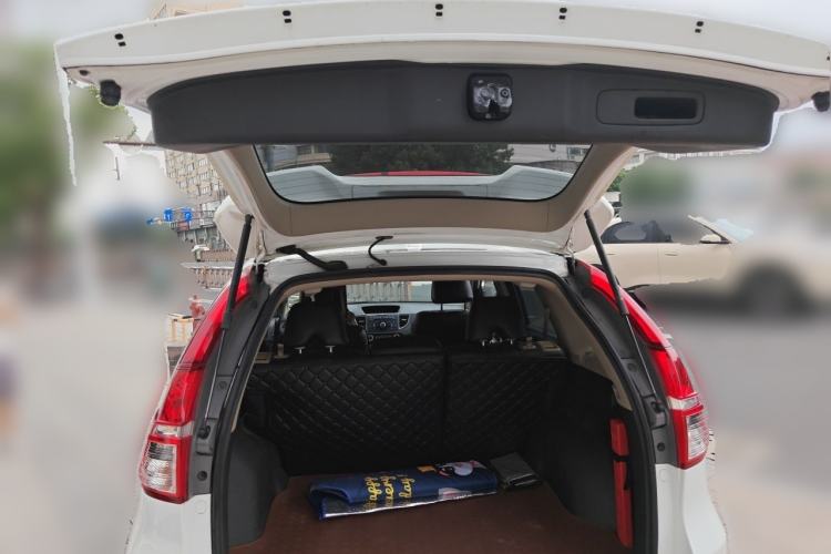 Used Honda CR-V 2015 2.0L two-wheel drive Fashion Edition Trunk