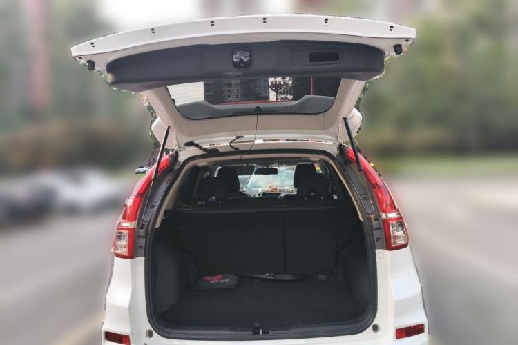 Used Honda CR-V 2015 2.4L two-wheel drive luxury version Trunk