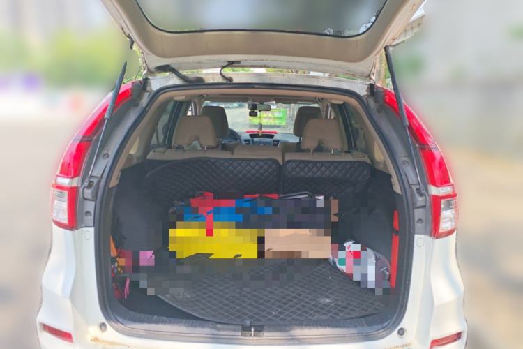 Used Honda CR-V 2015 2.0L two-wheel drive Fashion Edition Trunk