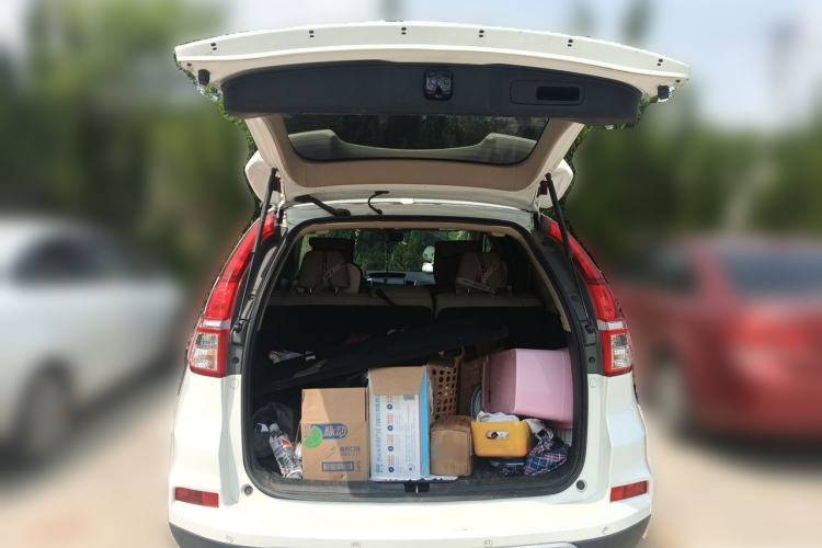 Used Honda CR-V 2015 2.0L two-wheel drive Fashion Edition Trunk