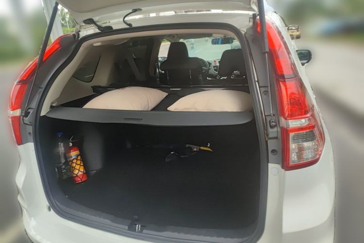Used Honda CR-V 2015 2.4L two-wheel drive luxury version Trunk
