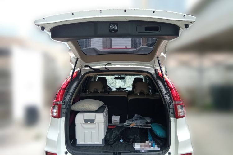 Used Honda CR-V 2015 2.0L two-wheel drive Fashion Edition Trunk