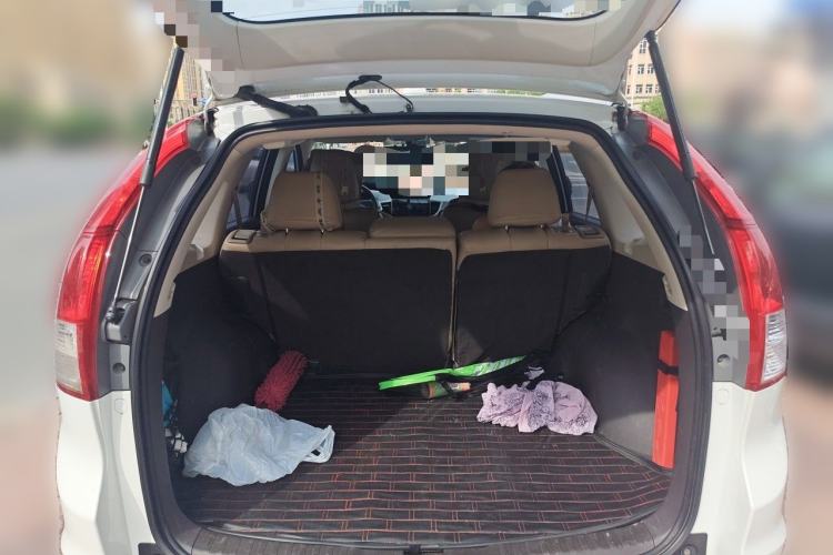 Used Honda CR-V 2015 2.0L 2WD Classic Edition Trunk
