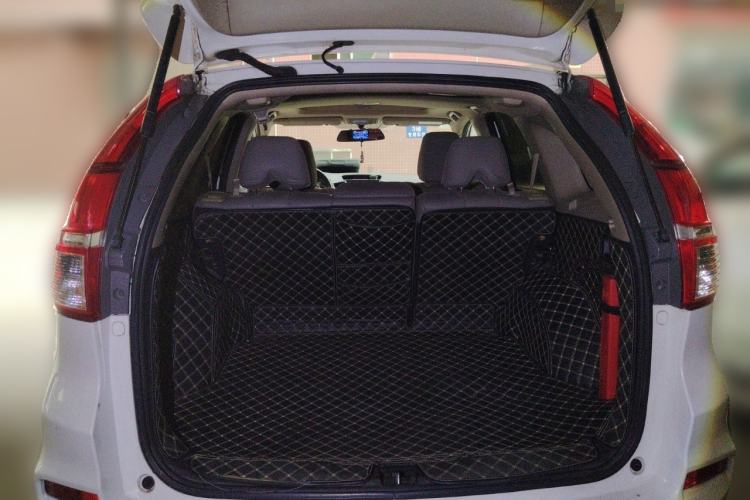 Used Honda CR-V 2015 2.0L two-wheel drive Fashion Edition Trunk