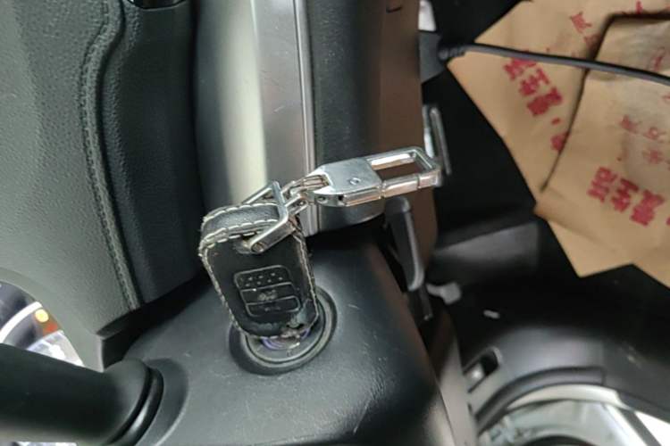Used Honda CR-V 2015 2.0L two-wheel drive Fashion Edition Vehicle Key