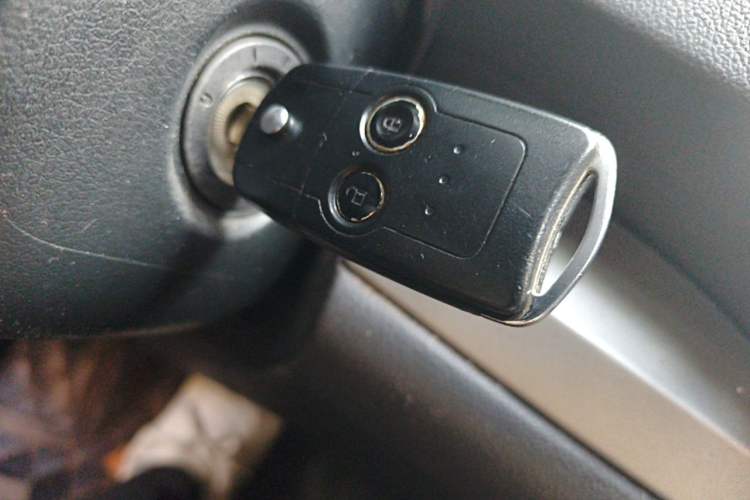 Used Honda CR-V 2015 2.0L 2WD Classic Edition Vehicle Key