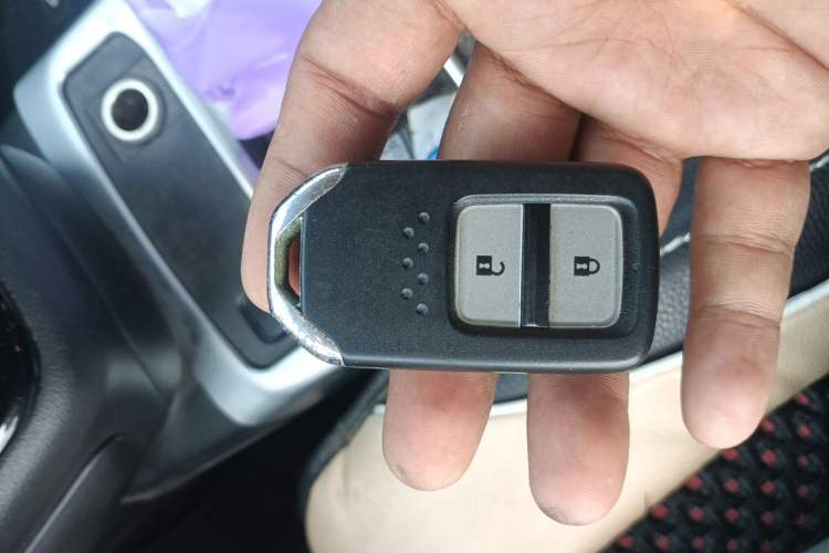 Used Honda CR-V 2015 2.0L two-wheel drive Fashion Edition Vehicle Key