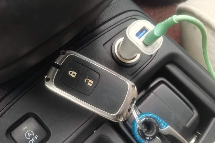 Used Honda CR-V 2015 2.0L Four-Wheel Drive Fashion Edition Vehicle Key