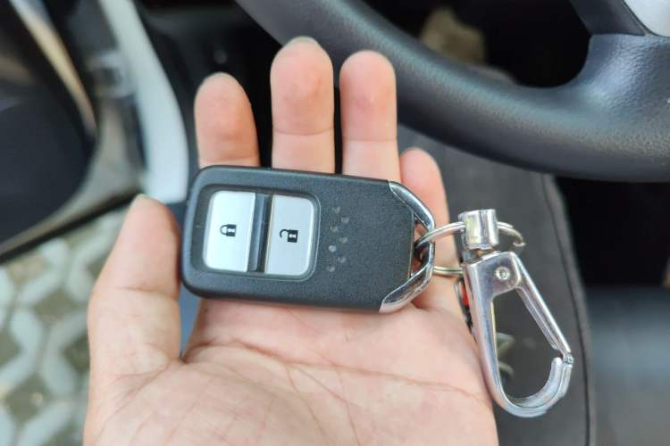 Used Honda CR-V 2015 2.0L two-wheel drive Fashion Edition Vehicle Key