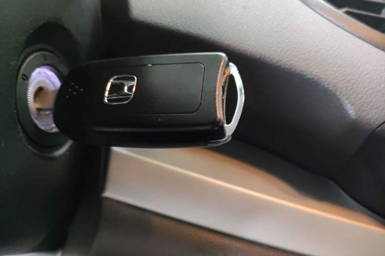Used Honda CR-V 2015 2.0L 2WD Classic Edition Vehicle Key