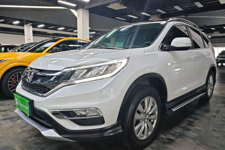 Used Honda CR-V 2015 2.0L two-wheel drive Fashion Edition Guazi used car, China used car export, Used car for sale, Used  cars, Cheapest cars for sale