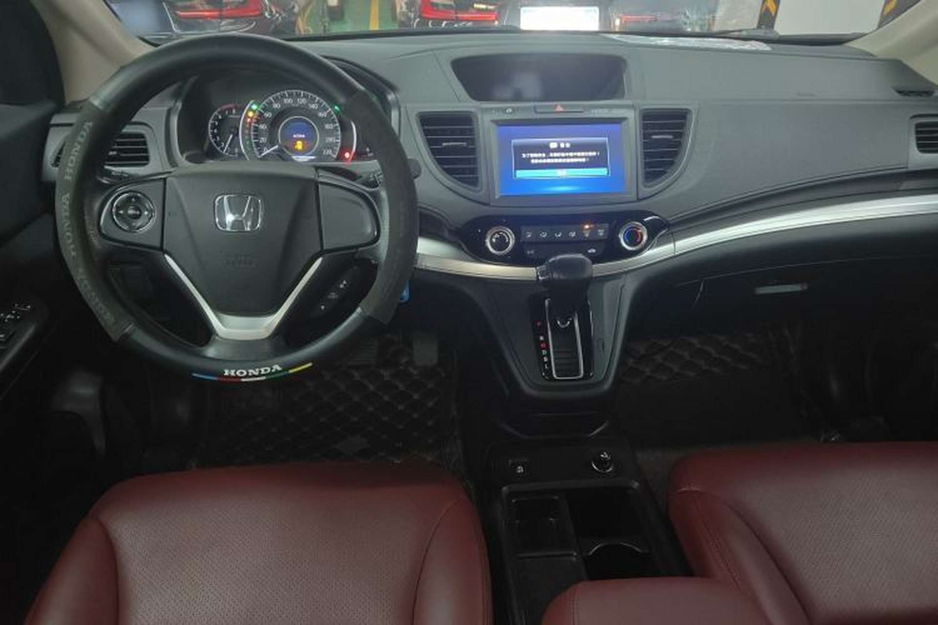 Used Honda CR-V 2016 2.0L Two-Wheel Drive Classic Edition Center Console