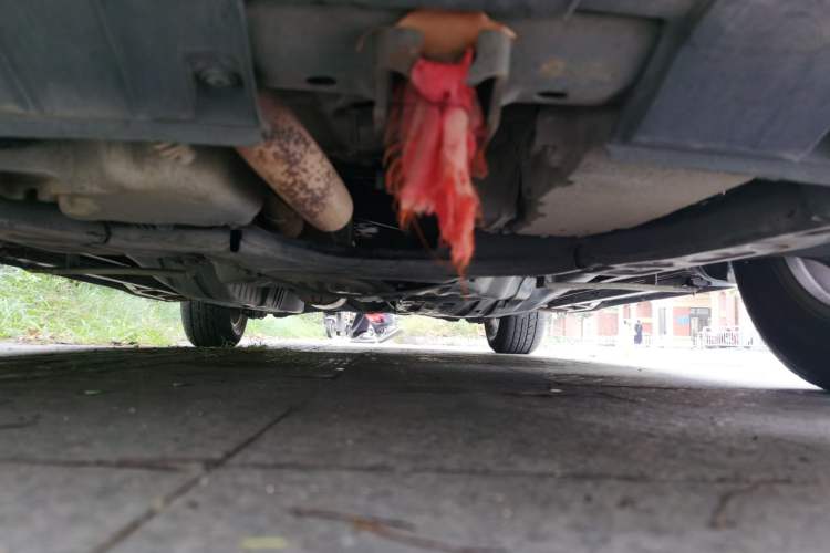 Used Honda CR-V 2016 2.0L two-wheel drive Urban Edition Chassis Front