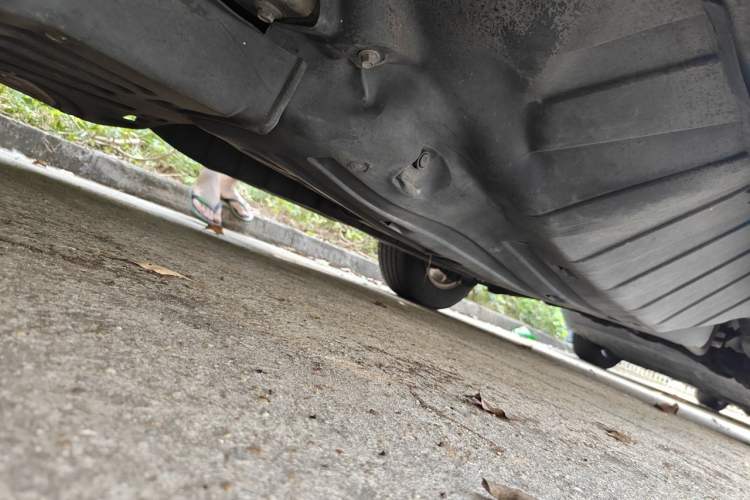 Used Honda CR-V 2016 2.0L Two-Wheel Drive Classic Edition Chassis Front Left