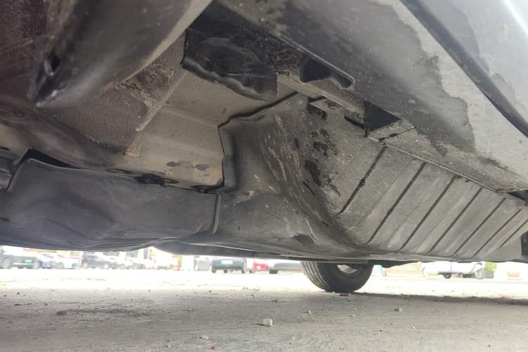 Used Honda CR-V 2016 2.0L Two-Wheel Drive Classic Edition Chassis Front Left