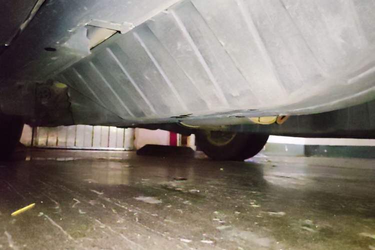 Used Honda CR-V 2016 2.0L two-wheel drive Urban Edition Chassis Front Right