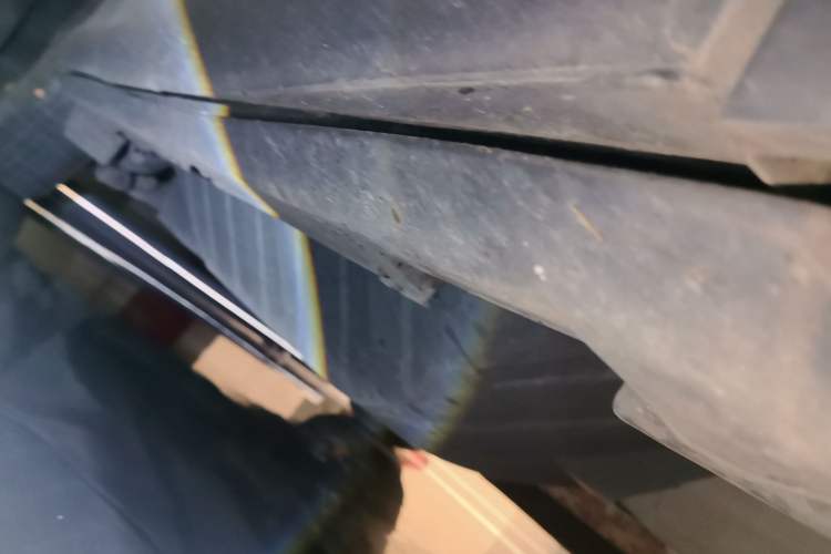 Used Honda CR-V 2016 2.0L two-wheel drive Urban Edition Chassis Front Right