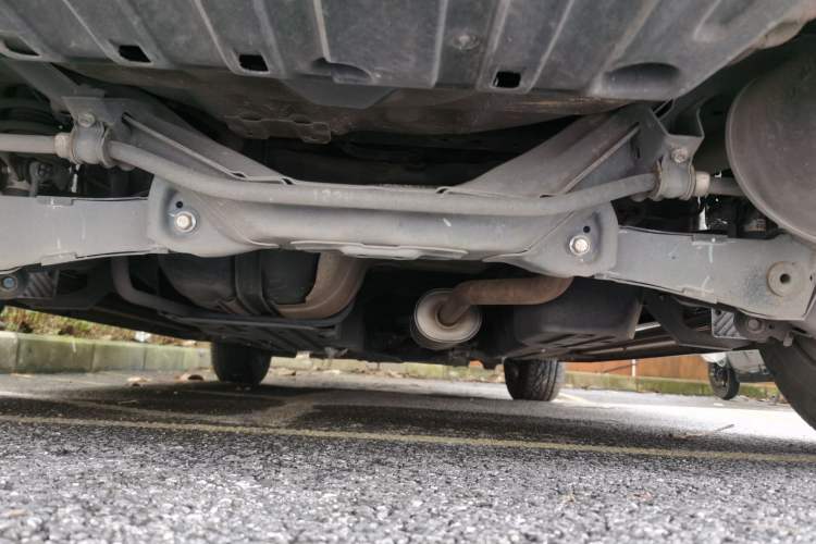 Used Honda CR-V 2016 2.0L two-wheel drive Urban Edition Chassis Rear